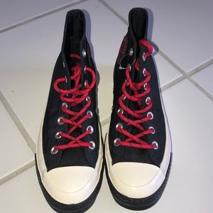 Black/red/cream unisex converse!!